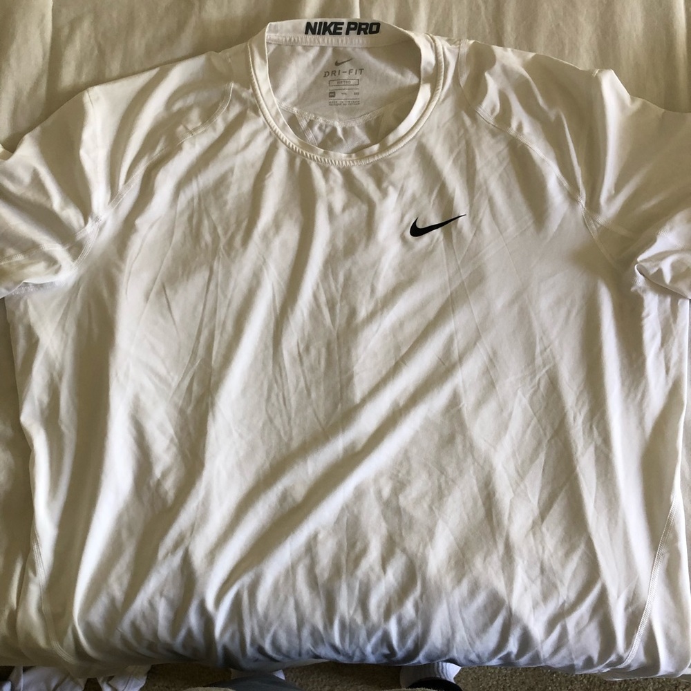 Nike Pro dri fit fitted t shirt
